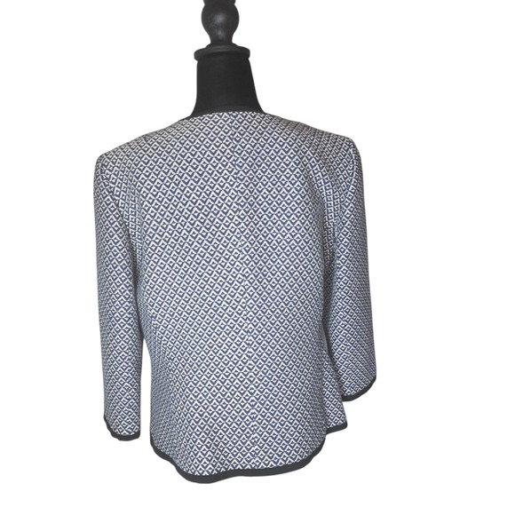 Kasper Blazer Size 10 Blue White Geometric Open Front Career Jacket 3/4 Sleeve - Picture 4 of 9